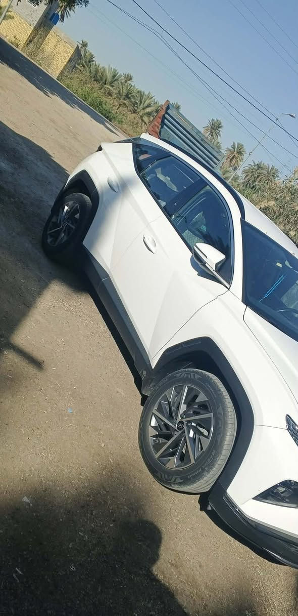 سلام عليكم توسان 2022  خليجي مكفول ستقاطع مباشر رقم بغداد عنوان السماوه  وهاذ رقمي ‭0780 467 7107‬
