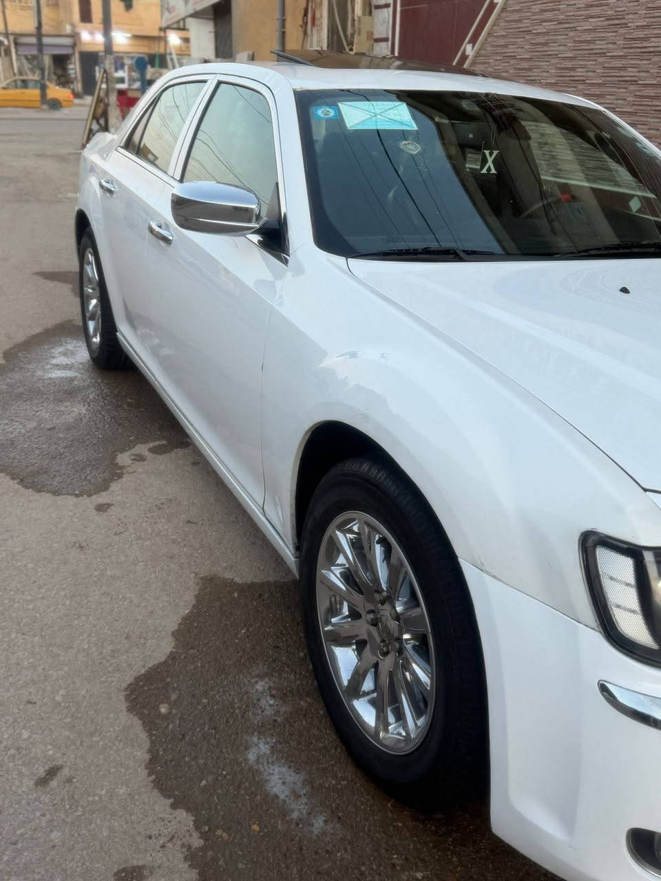 سياره وبامه موصفات S 
يولد سياره نعمه من الله محرك جديد كير جديد مكفول 
بيه جاملغ بنيد بس تعمير مو بدل سياره مديل 2013 
سياره كامله بمعني الكلمه رقم السياره انكليزي بصره 
 سعر السياره 158وبيه مجال بسيط 
مكانهه العماره للتواصل على هذا الرقم 
***********
