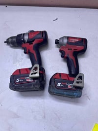 للبيع • شاحن • الكترونيات