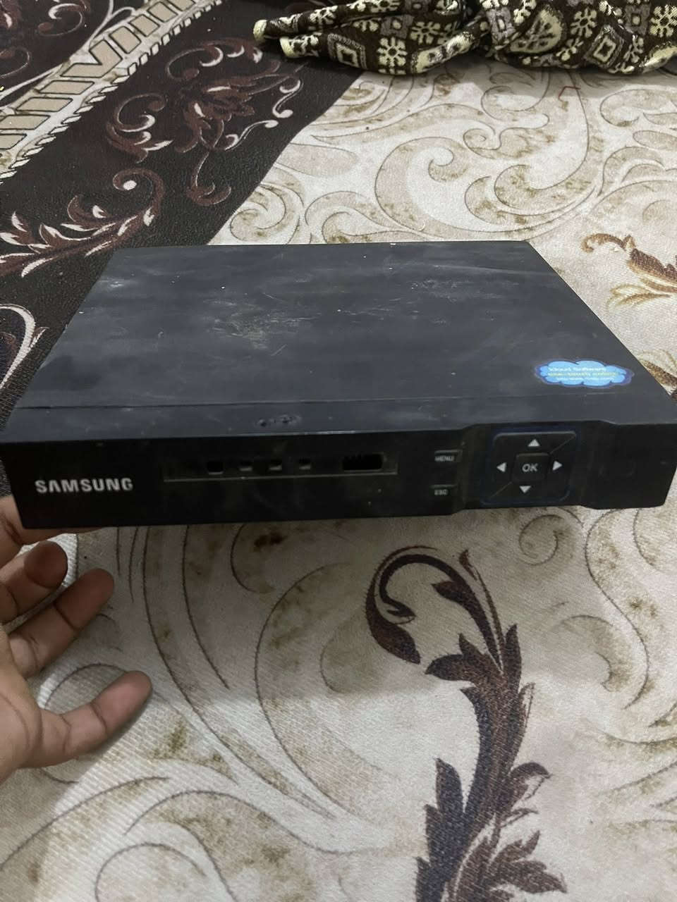 ديفي ار كامرات نوع سامسونك ٤ جنل و٨ جنل وهارد ٢ تيره كلهن شغالات عل فحص مكاني نجف واتساب ***********
