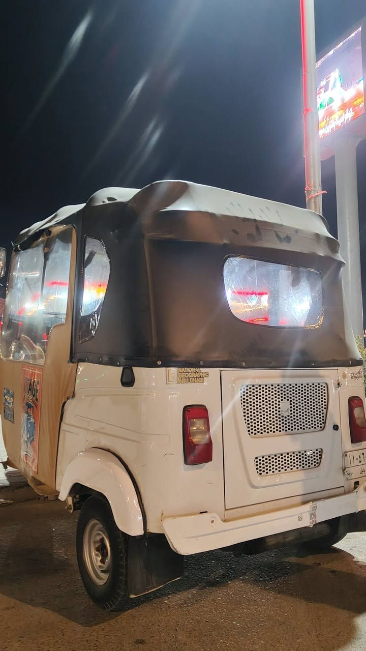 للبيع او مراوس 22 رقم وسنويه بيها بارد اقل شبر بلغد والباقي كله مكفول مكينه مكفوله  السعر 9 وبيها مجال ***********
