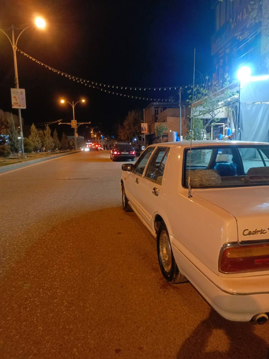 سدریک 2002 محەسەن گێڕ و مەکینەو ئەکسل بەشەرت دوو ڕەنگە قڕچێکی پێشی هەیە بۆ نرخی تەلەفوون بکە جوابی نامە نادەمەوە
[ڕەقەم:[*********** السليمانية, العراق
