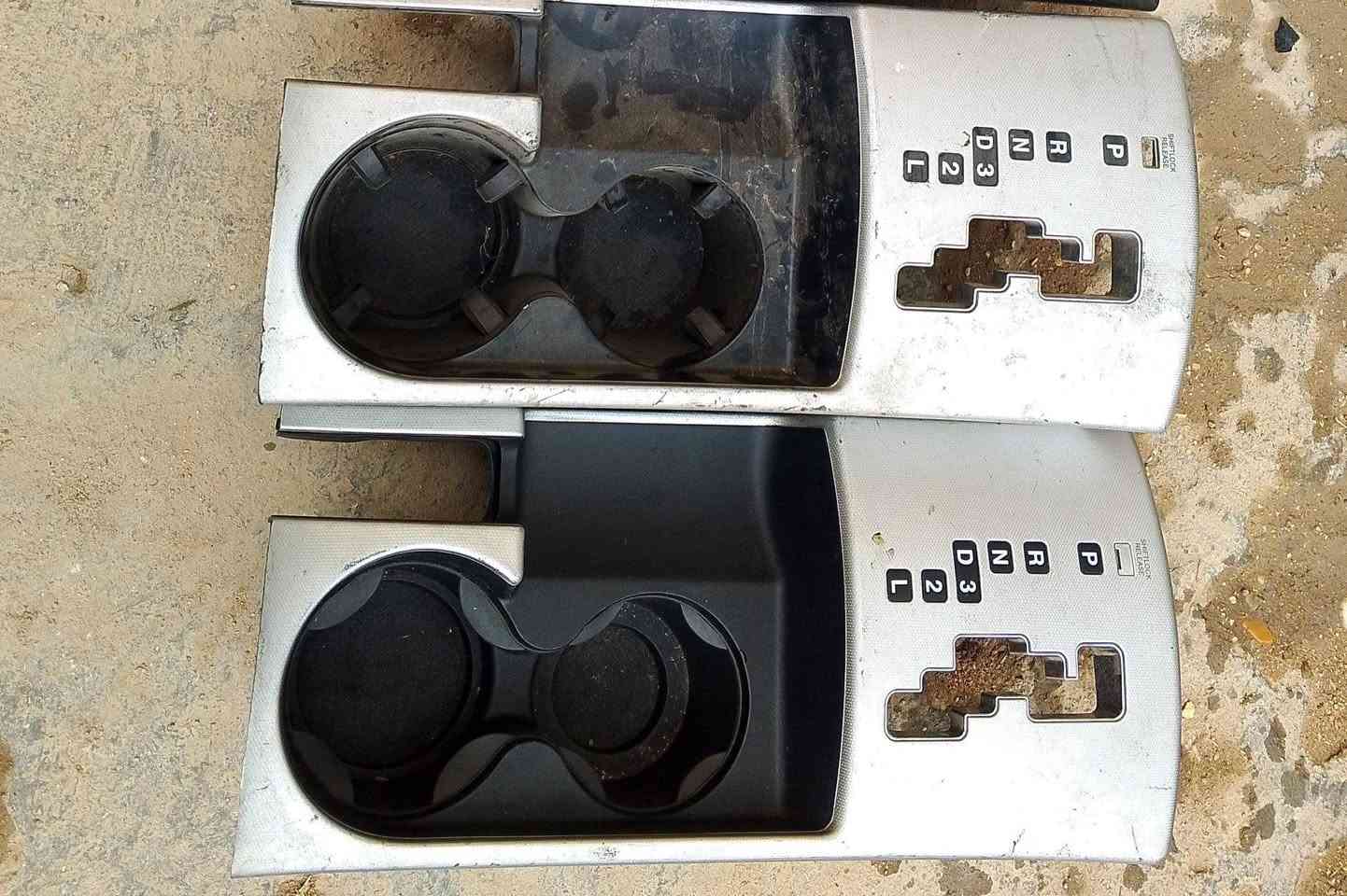 غراض سيراتو تفصيخ حاويه من موديل ٩ الى ١٣ والنترا من ٧الى ١١ يوجد توصيل جميع المحافظات 5000الف الاستفساررًالاتصال عل الرقم *********** الحجز واتساب أو خاص
