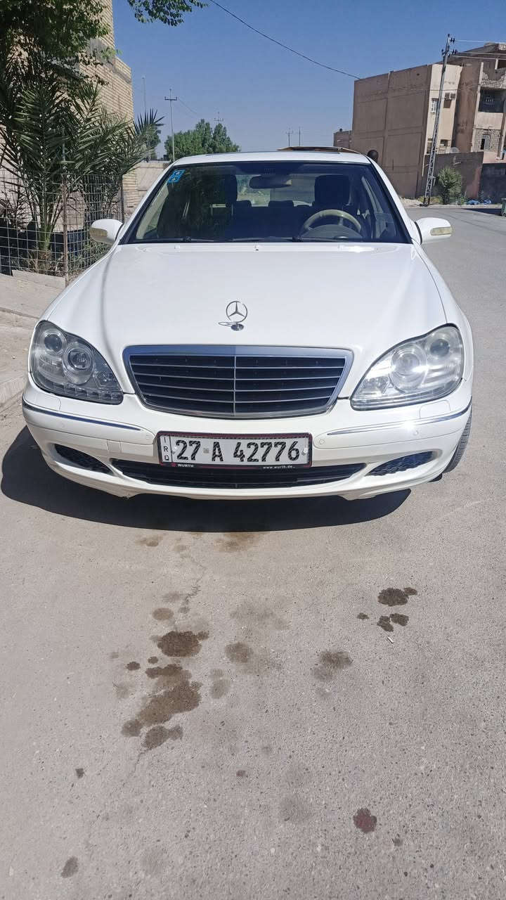 مرسدس غواص موديل ٢٠٠١
S350
وارد خليجي
مكفوله من الضربة والصبغ 
 بيها قطعتين رش 
رقم ذي قار الانكليزي الجديد وبسمي
محورها دبل
جاهزه من كل شي 
السعر 110ورقة  قفل
 مكان السياره ناصرية
***********
او واتساب
