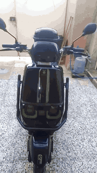 ماطور شحن للبيع السعر 600 وبي مجال قليل 07507307067