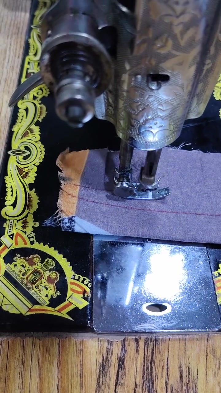 مكينه من القديمات ام الفراشه ماطابه تصليح ٦٥ مالت بيت


**إذا كنت صاحب هذا الإعلان وتريد حذفه لأي سبب، رجاءا أرسل رسالة إلى الدعم الفني**