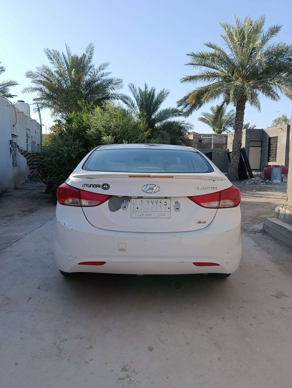 النترا ١٣خليجي كير مكينه ١٨٠٠ دوش حداديه تخم تاير السياره باسمي بيها باب الخلفي تعمير  وتكشير بصبغتها كدام العين سعرها ٩٧ وبيها مجال ***********
