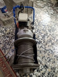 عندي بس موطور ونج يطالي للبيع السعر ٣٢٥ بي مجال قليل بغداد التاجي   ٠٧...