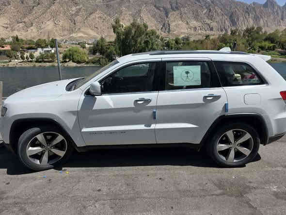 جيب ٢٠١٤ خليجي مكينة ٨ 💪
لتمدد دخول ذكي بنوراما 
بصمة فول مواصفات 
ماشية ٢٥٠ ألف كم مكفولة 
من صبغ وتبديل سونار مرفق
السعر ٢١٥ وبيها مجال 
***********
***********
