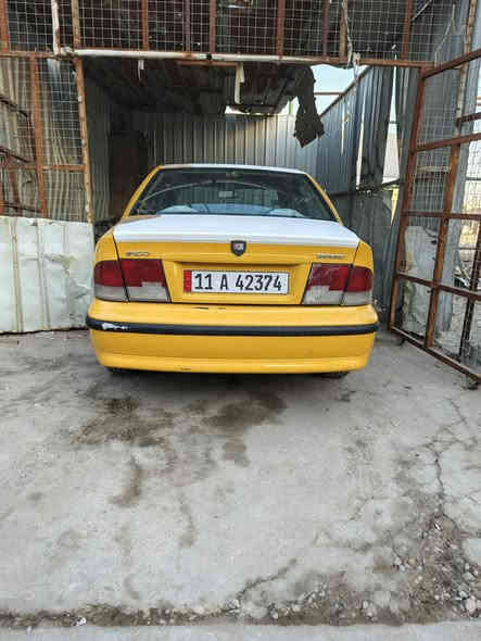 من رخصه صاحب البيج سمند 2011بأسمي رقم انكليزي تحويل ثاني يوم بيه تعمير هلالات ودوس اثر خياس  مكينه جديده تبريد ثلج حماوه ماكو انسه تخم تاير جديد حداديه كلشي كامل تشغل وتطلع كبل عله باب الله السعر 38وبيه مجال حك الجيه عنوان بغداد شعب ***********
