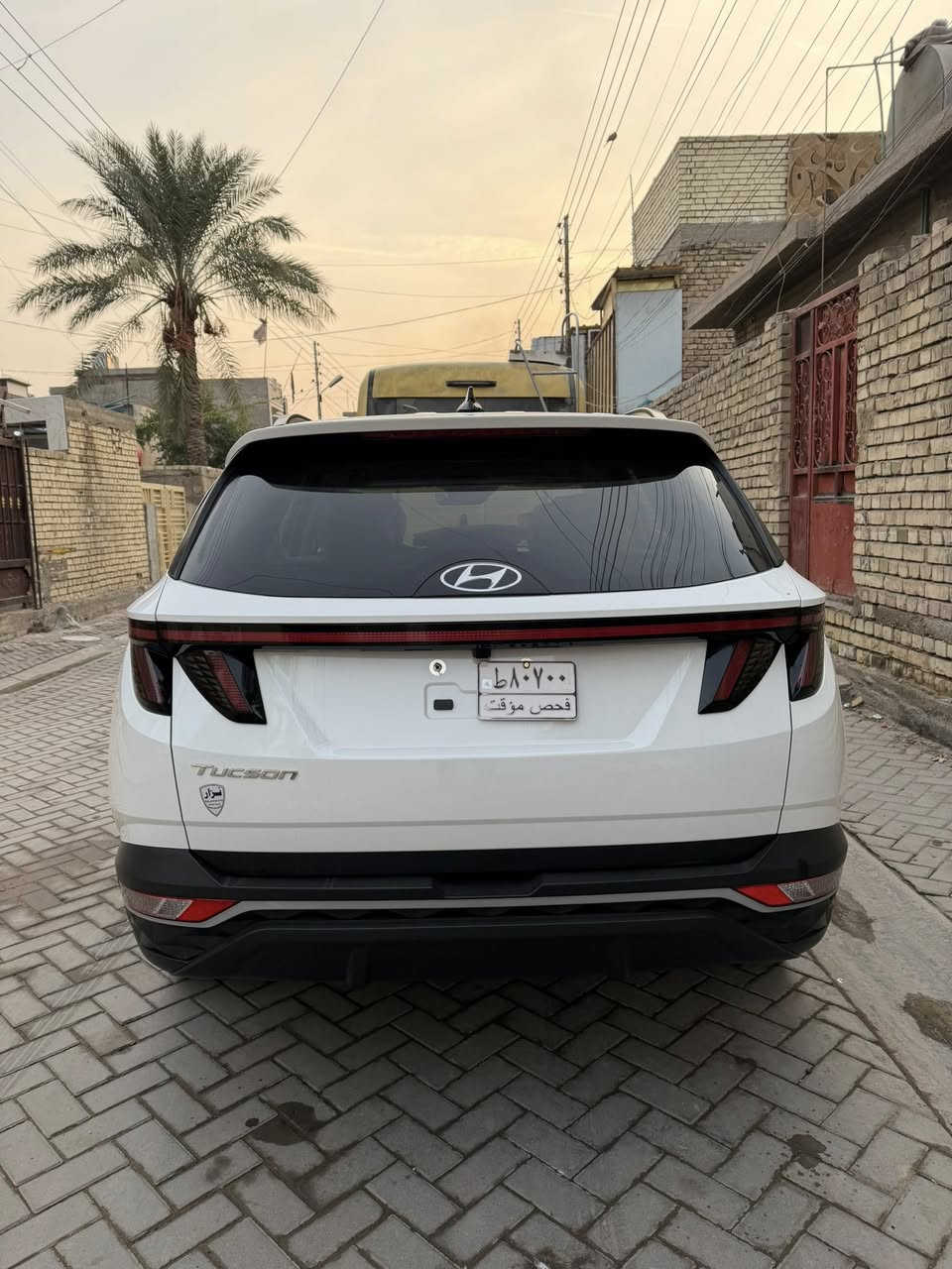 توسان 2024 فول مواصفات وارد امريكي
ماشية 34 فقط

دخول جديد وترقيم  جديد بغداد بسمي تحويل مباشر 

محرك ٢٥٠٠ - داخل لونين ابيض واسود 

فتحة ( سلايد ) - كشنات جلد  - رادارت 360 

امامي خلفي جانبي

شاشة العدادات  

لكترونية (ديجتال) - تشغيل عن بعد - نقاط 

عمياء - 

شاحن وايرلس لاسلكي - صندوق كهرباء - 

تحديد مسار - تدفئة كشنات  - كشن كهرباء - 

اشاير بالمري - بصمة تشغيل وابواب - دخول ذكي  - نظام ترحيب - اوتو هولد - اوتو ستوب  

- قيادة ذاتيه  - مثبت سرعة - توقف ذاتي امامي خلفي  (مانع التصادم )  -   تحكم ستيرن 

- وبعد بيها هووواي مواصفات 

‎السيارة جديدة بمعنى الكلمة وبالواقع بعد احلى 

وجاهزة من كل النواحي بدون اي نقص السعر 215 وبيها مجال كلش بسيط

مكاني بغداد 

‎‏‎للأستفسار هذا رقم 

***********بي واتس اب
