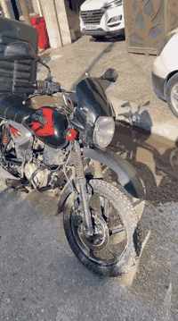 لبيع مديل23رقم بغداد مكانه الدوره حي لشرطه بيه خيط تبخير بدايه بدون تنقيص.كل شغاله فقط باتري ضعيف مليون 900بيها مجال ***********
