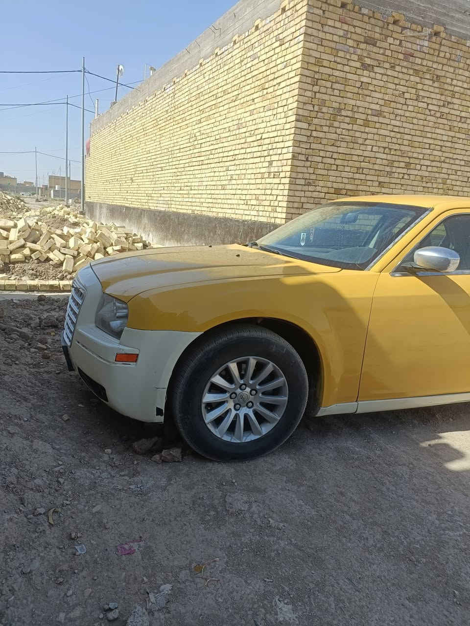 السلام عليكم اوباما للبيع موديل 2009اصل مكينه 3.5توني شاده تخم تاير لايت فول زنون تبريد ثلج تئدفه حداديه وره وكدام جديده مصفره غرامات وهيئه سنويه لل28شرط التحويل تكعد يمه 
بيه ضربه جلملغ خلفي ولباقي كفاله 
السعر95 وبيه مجال للشراي مستعجل
 الموشراي لايتعبني 
***********

