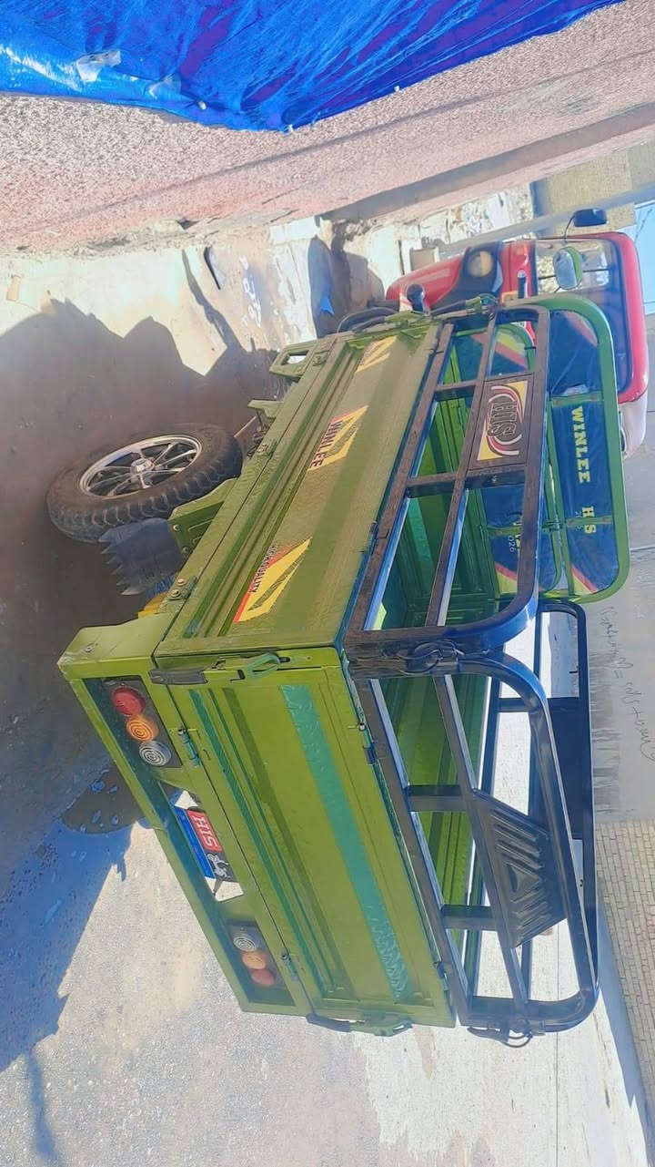 سلام عليكم ستوته شحن موديل 26 البيع سعر مليون وستميه وبيه مجال ستوته اخت الجديده لله شاهد عنوان بغداد مدينة صدر الدسيم لى يريده يتصل على هذه رقم ***********
