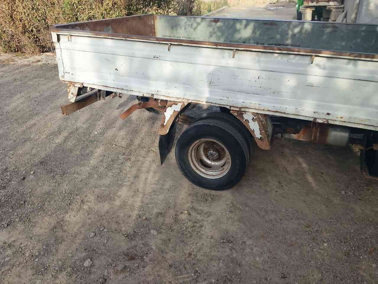 أقره المنشور قبل لا تخابر خاص مفتوح الكورك بي واتساب 
سلام عليكم كيه بنكو 95 رقم
 بغداد الدولي شاصي رقم شاصي محرك كير اكسن مكفولات بس الرابع يفلت تخم تاير باتري جديد راتيتر وديمنو جديدات الصدر نضافه 100٪60 السياره مال جناي ما بيه لا صبع لا ضربه المكان القصر الأوسط جسر صبار الاستفسار *********** /***********،السعر 55 :-$ بي مجال حك الجيه السياره نضيفه حيل 🌹
