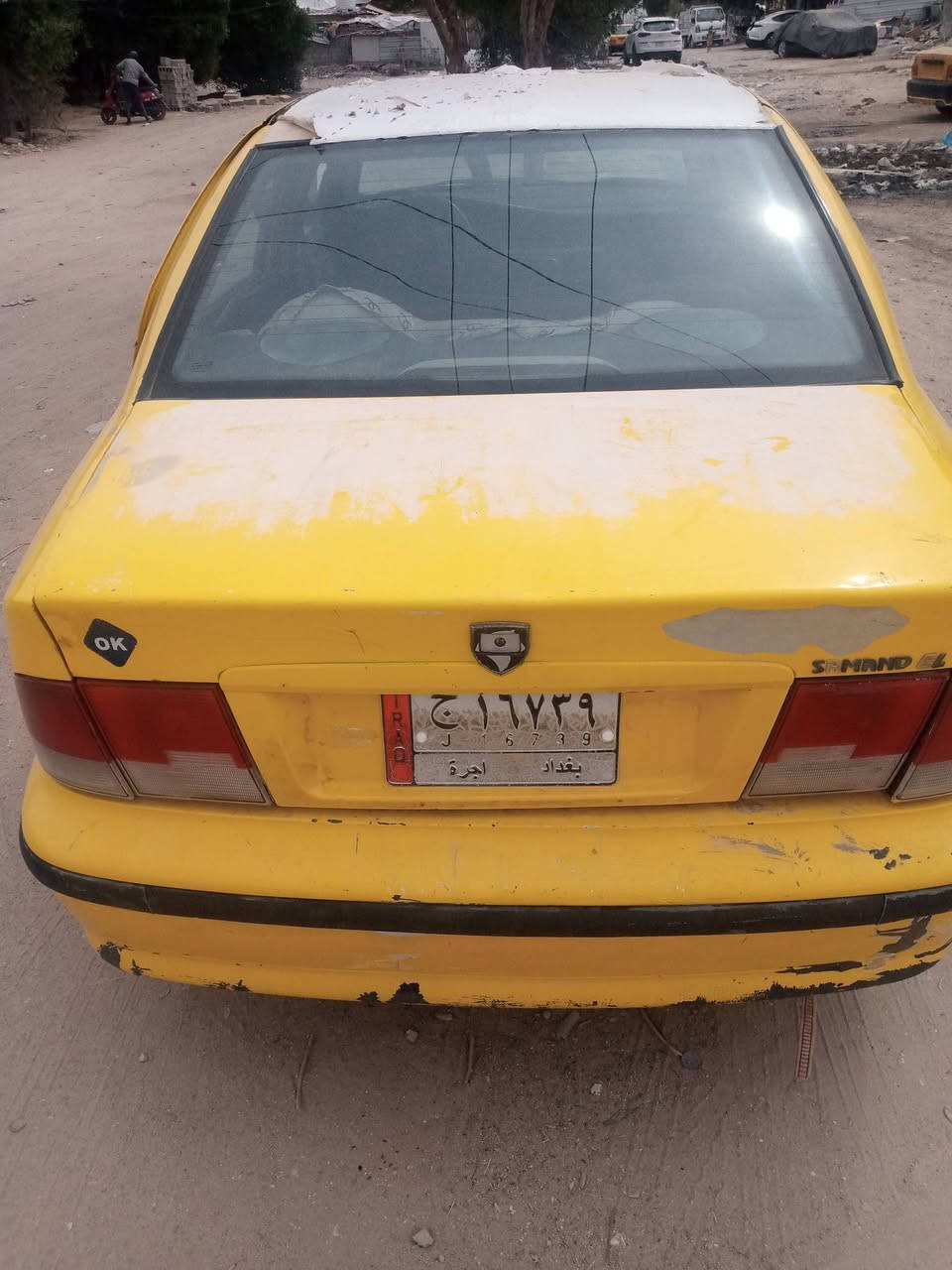 السلام عليكم للبيع او مراوس سمند 2009 ليموني بلاديه مكفوله من ضربه رقم الماني سنويه عضم مكينه بيها خيط بخار كير مكفول كهربائيات كامله كلها شغاله تخم تاير سياره ترايها وين مايعجبك جاهزة مكاني كربلاء السعر 12  ***********
