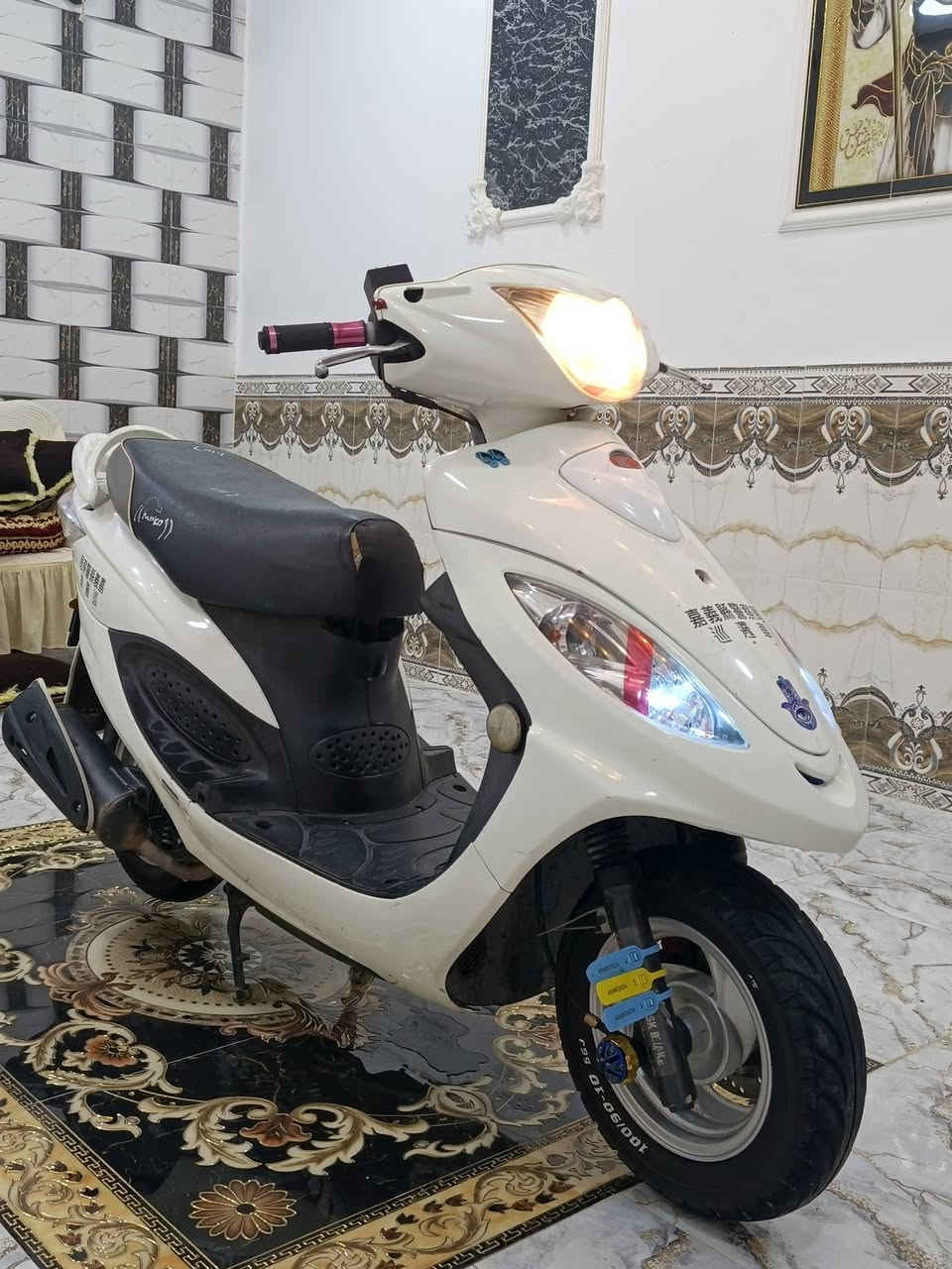 سلام عليكم كامكو بوليس للبيع
كامكو بوليس للبيع نضافه 100% مديل 14 مكفوله كفاله عامه مكينه خرسه شلعه شك الكاع شك نضافته كدام عينك اذا مو مثل الصوره تاخذه بلاش مكاني ذي قار شطره 
الاستفسار اكثر👈🏽***********
