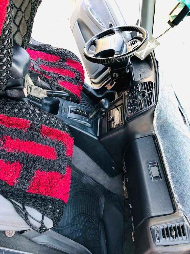 عيدكم مبارك٠٠٠جميعا٠٠
برنس رقم بغداد 
كير ومحرك مكفولات 
يرادله تعمير شي قليل 
داخله حلو مرتب 
***********

