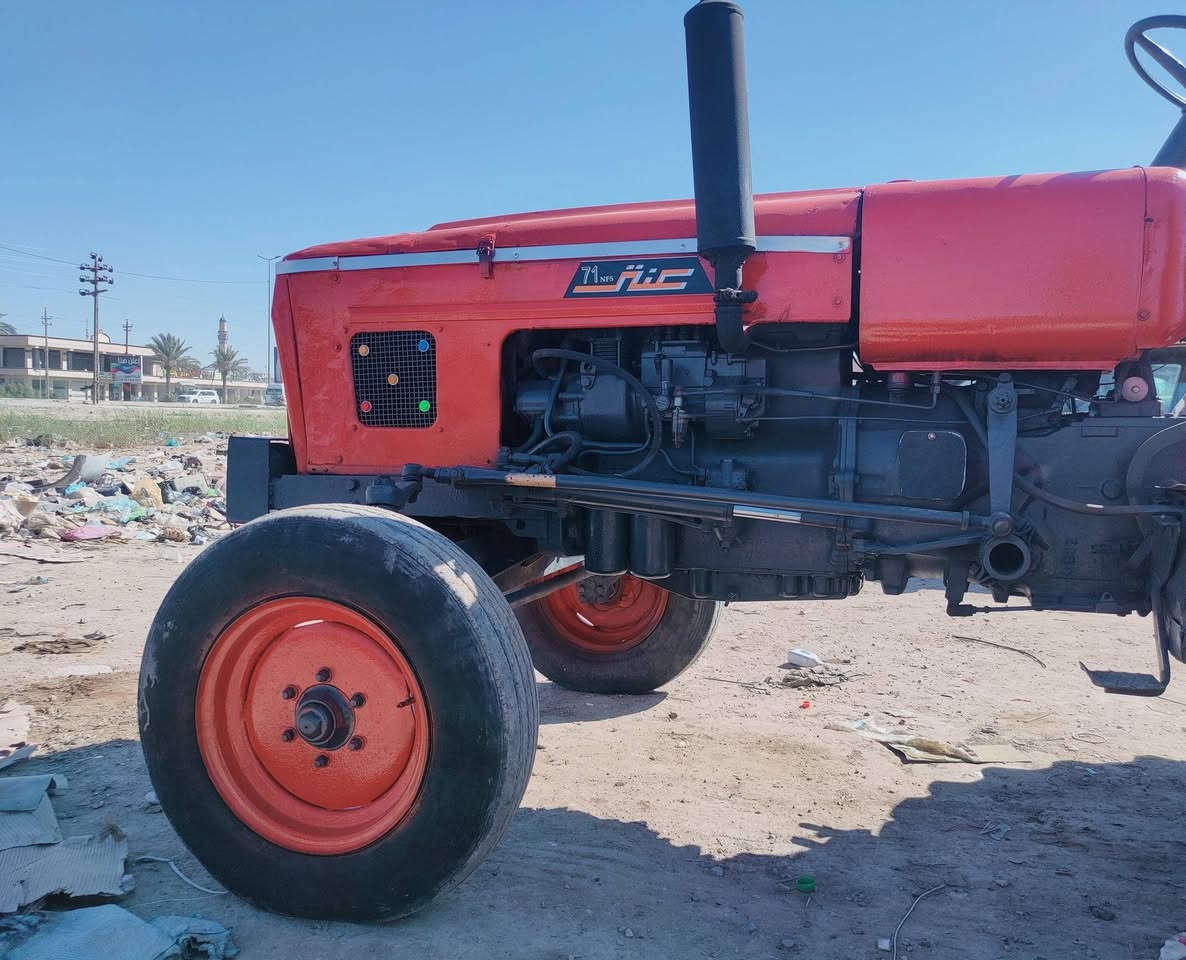 للبيع عنتر موديل 87 جاهزه مكفولة محرك وكير وجهاز الرفع مكفولات نگره سلف باور استيرن بريك لايت شغال #السعر (٤مليون) مكاني بابل أسكندريه ***********
