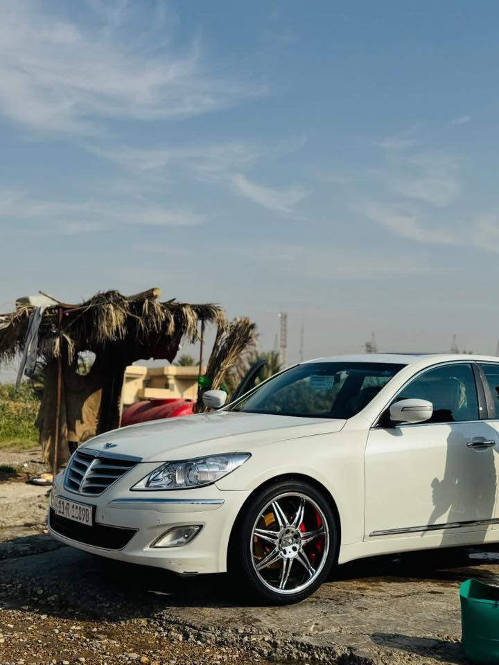 سلام عليكم للبيع جنيسيز موديل 14 خليجي السياره حلوه وجديده مال بيت محرك 6كير مكنيه كفاله ع وضع الشركه بسمي مدور ثاني يوم رقم إنكليزي مكاني بابل مشروع المسيب سياره فول موصفات رويال السعر 110 وبيه مجال لشراي رقمي ***********
