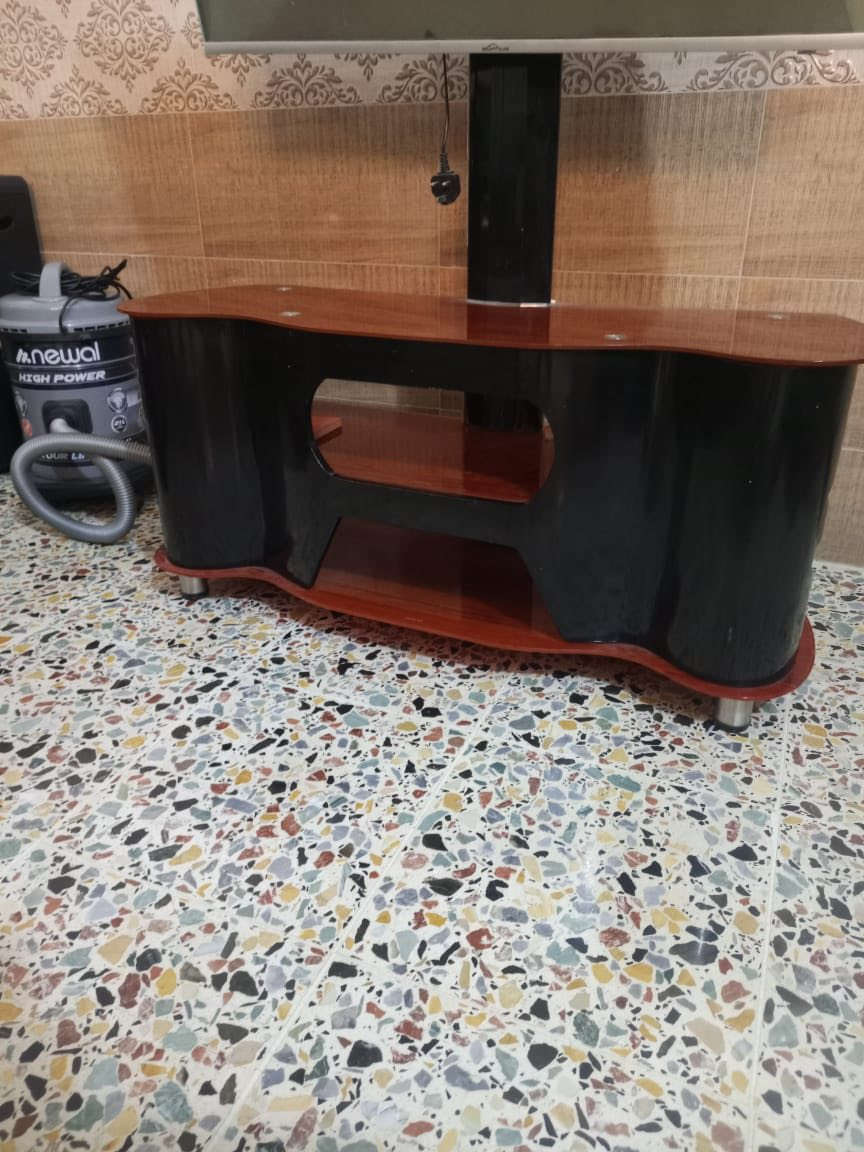 #مكلف_بالنشر
سبلت ٢ طن للبيع شغال 
إكس بوكس 360
مهكر 
بي 593 لعبه
ميز حطاطة مكتبي
غراض باله متنوعة
للاستفسار 
***********
***********
