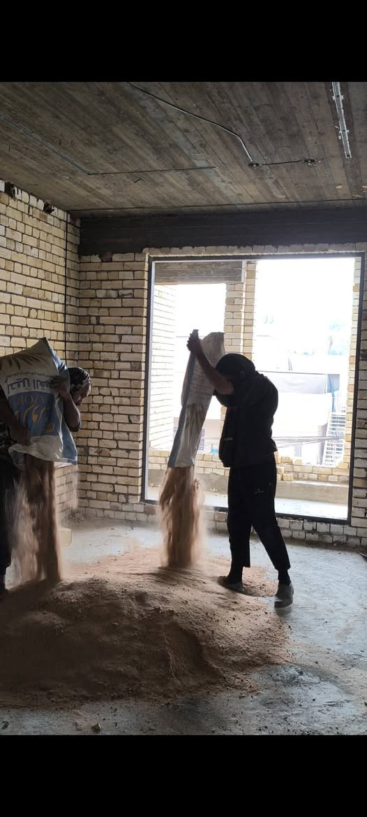 سلام عليكم كادر تصعيد على ظهر كافة مواد البناء مكانه بغداد أتصل وبخدمتك التزام  ***********
