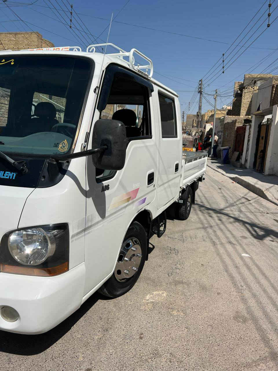 سلام عليكم سيارةام عيون دبل قمارة
مشروع وطني موديل 2000سنويه26سيارةمكفوله كفالةعامه العنوان بغدادشماعيةالتصال على هاذه رقم
***********/الموشراي لايتصل
