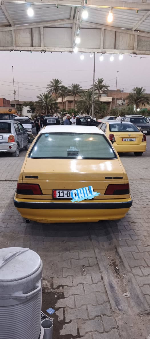 السلام عليكم بيجو 405محدثه بارص مكفوله من ضربة وصبغ مكينه وكير خير من الله حداديه ستوني مسويه السيارة عايزه شغلات بسيطه سعره 32وبيه مجال للطيبين وهاذا رقمي *********** والسيارة بسمي مصفره هيئه وغرامات العنوان نجف كوفه قرب مسلم بن عقيل (عليه السلام)
