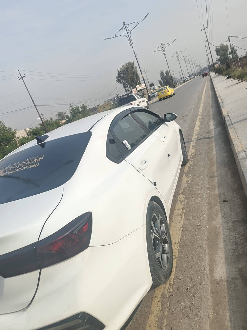 فورتي موديل 2019  نضيف داخل كلين فقط شبر بل بوند وضع شركه لباقي محرك 2000 دوش ما مفتوح وضع شركه مسويلها ادامه كامله باتري جديد دسكات طخم كلو جديد ماشيه 70 فقط السعر 142 ***********
