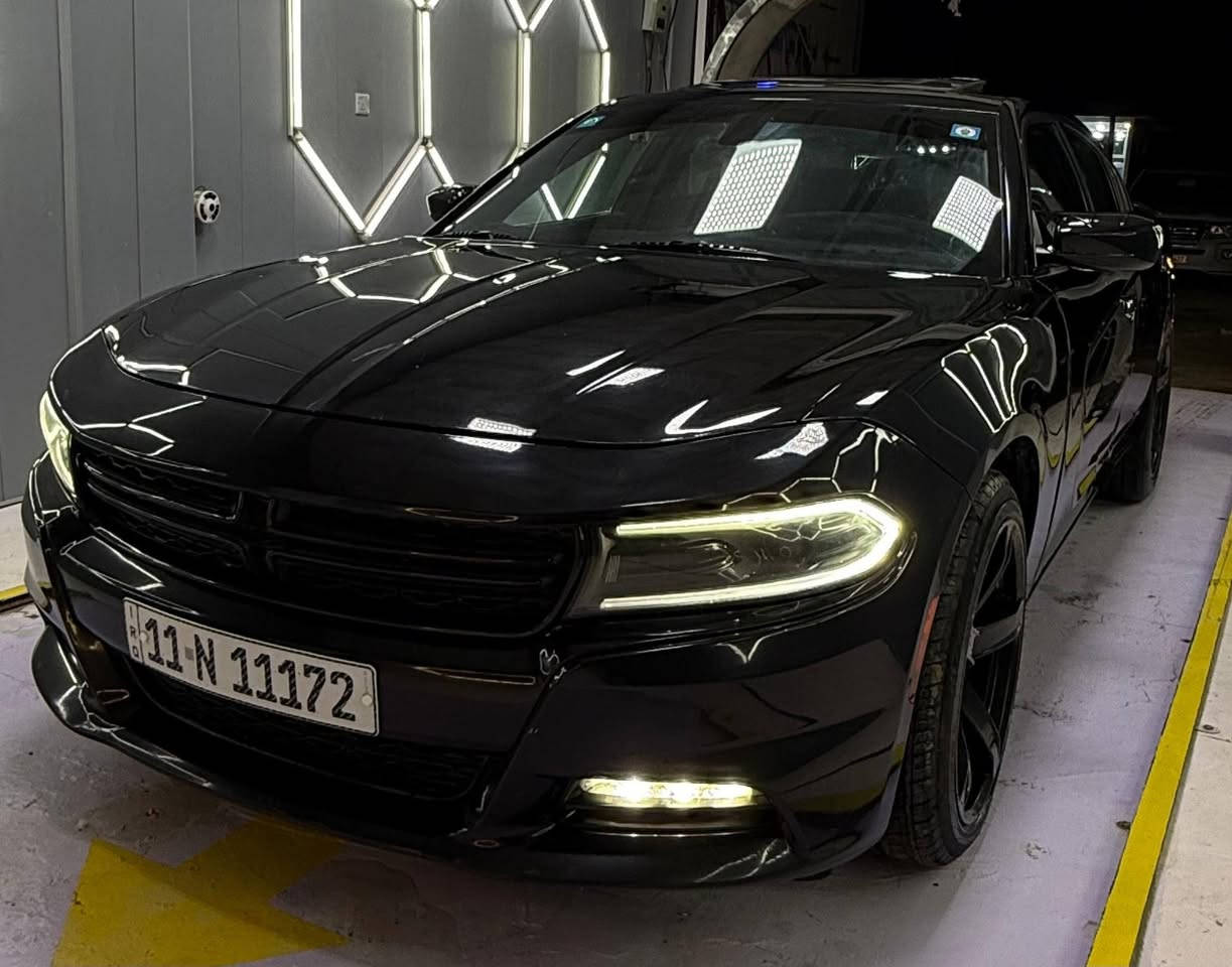 مراوس او بيع.
جارجر 2022 sxtblas
مواصفات معروفه. سلايت روف كشنات تدفئه تبريد ستيرن تدفئه  كشنات جلد  كهرباء دمام خلفي. شاشه وسط  
حادث جاملغ وبنيد مبدلات بلاد شركه سياره بدون صبغ صور حادث موجوده 
ماشيه ٦٠ الف استخدام شخصي 
رقم بغداد باسمي 
صدر وتايرات جديد 
سياره جاهزه من كلشي 
مكاني ديالى ***********
