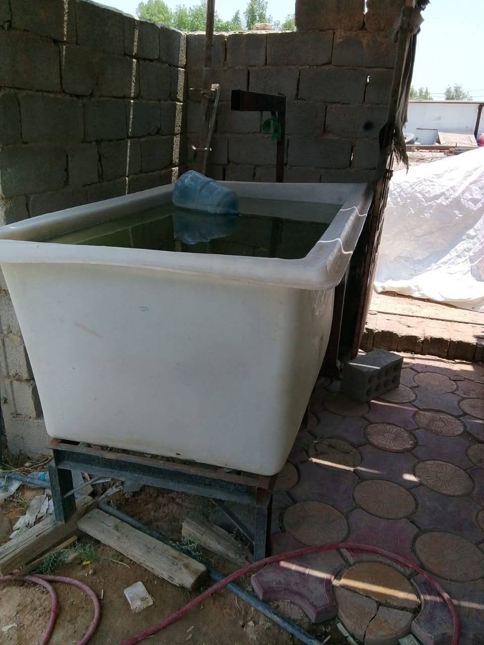 سلام عليكم شباب غراض محل مال سمج كامله مكلف بلنشر تفاصيل رقم صاحب الغراض
***********
