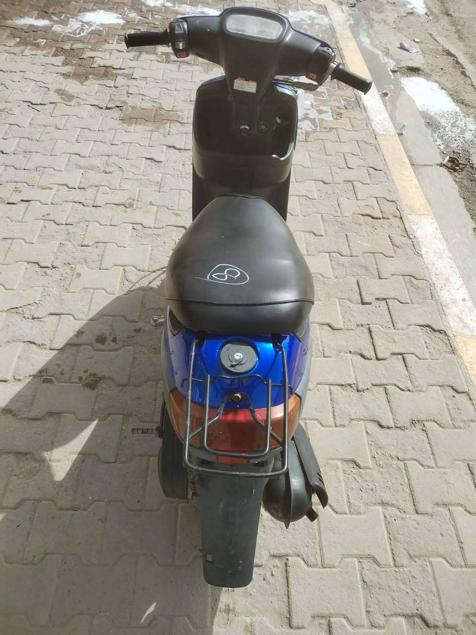 بتره للبيع فحل خطين قفل اكسن دراجه مفتوحه مره وحده سلف هندر كله شغاله مكاني شارع نبي براهيم ***********
