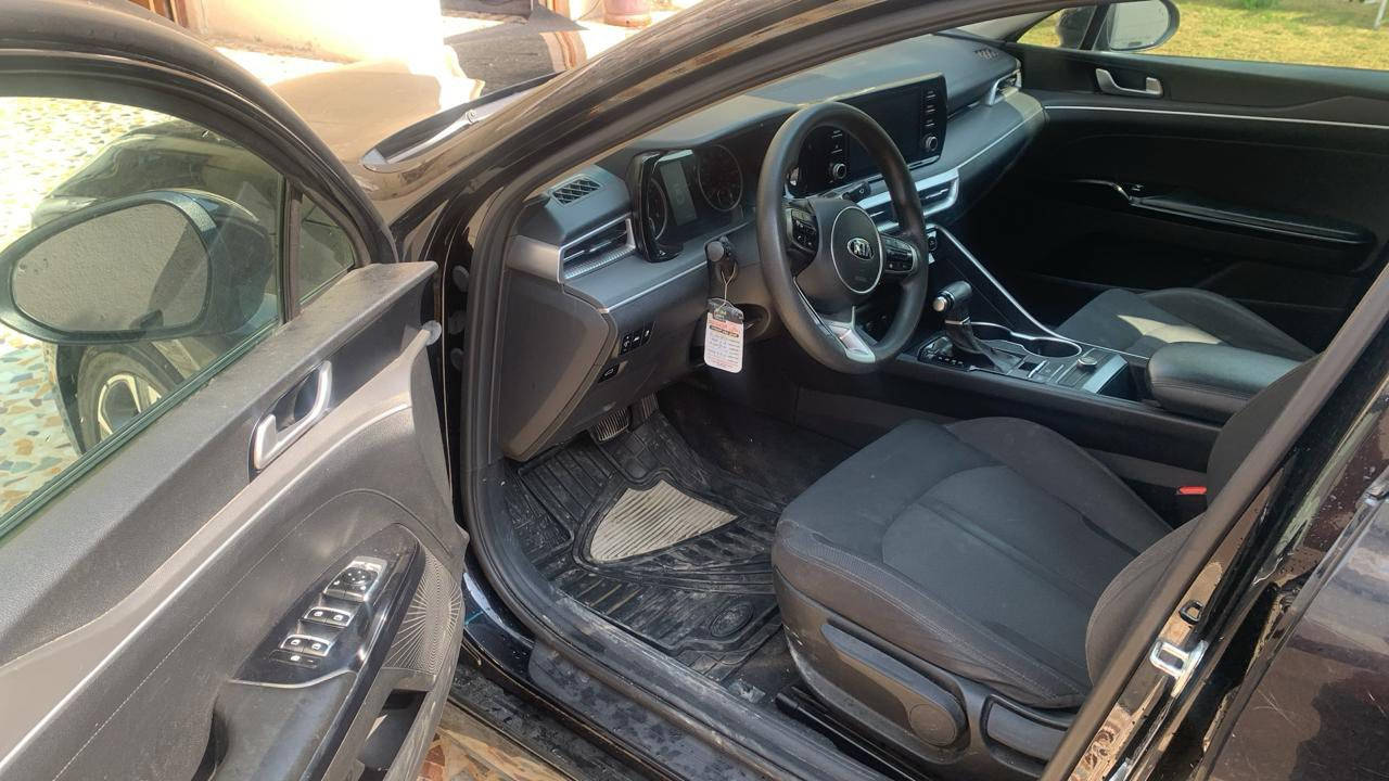 كيا k5 2021 

السعر : 145 🔥

الضرر ب امريكا موضح بالصورة وداخل العراق بيها باب خلف السايق نص صبغ بدون دواخل شررط

محرك كير شرط 

بصمه حساسات رادار امامي خلفي قيادة ذاتية
تبريد ثلجج❄️❄️
رقم اربيل شرط التحويل

سيارة جاهزه من كلشي صدر جديد بالباكيت 
مكانها الموصل

للتواصل : ***********
