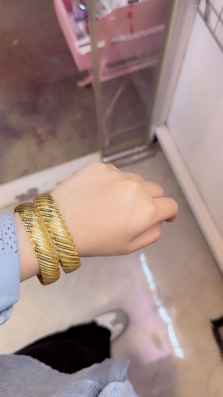 ذهب برازيلي طلاء ثابت 
اكسسوارات زمردة


**إذا كنت صاحب هذا الإعلان وتريد حذفه لأي سبب، رجاءا أرسل رسالة إلى الدعم الفني**