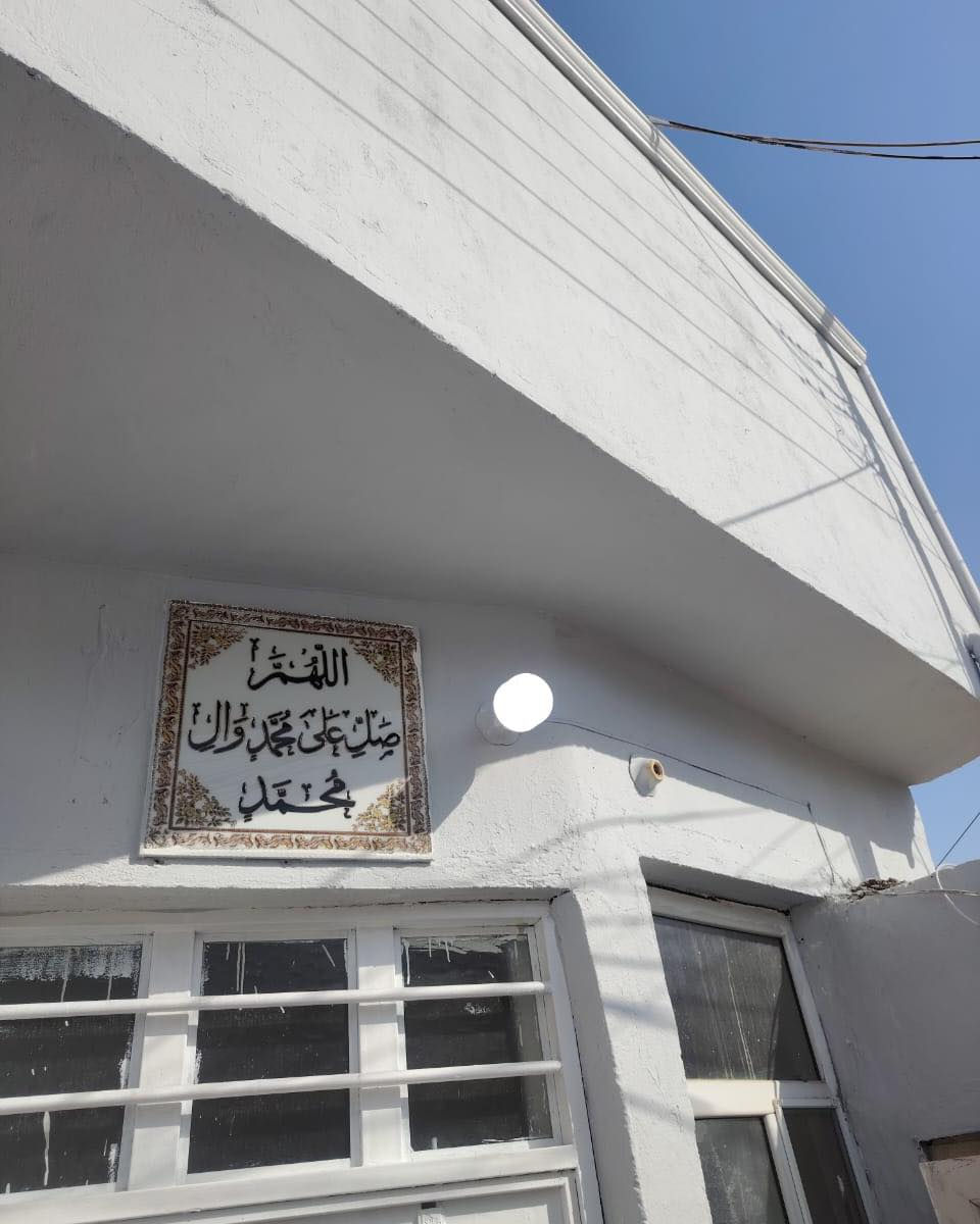 مكتب اياد اعلان عن دار للبيع او مراوس حي الوفاء  100م طابق واحد النجف الأشرف 
🧿اللهم صلِ علىٰ محمد وآل محمد 🧿 
🇮🇶تواجدكم وتفاعلكم معنا نبقى متميزين بحضوركم اترك لك بصمه تفاعل او تعليق وشاركنا رايك مكتب اياد الاسدي للعقار 

التفاصيل:عندك عقار للبيع او مراوس دار قطعه ارض مرسله مكتب على رقم ☎️مكتب المساحه 100م
- الطوابق: طابق 1غرف نوم صاله استقبال مطبخ 
- 1غرف نوم صاله استقبال مطبخ صحيات 
- ⁠

- الموقع:حي الوفاء شارع 10💵السعر مناسب جداً 108مع المجال 
- 

التواصل:مكتب اياد للعقار ☎️

- مكتب : ***********/***********☎️
- العنوان: حي السلام شارع المكاتب او شارع ابو دجاج قرب شارع مستوصف 

هذا الإعلان يظهر دارًا فاخرًا للبيع، مع تصميم عصري وتصميمات أنيقة.مكتب_اياد  _للعقار  بيع شراء عقارات
اكسبلور عقارات اكسبلورexpIoreعقارتي العراق لايكات نجف دعوة بغداد  مشاهدات  لايك  دعم مكتب اياد للعقار النجف
