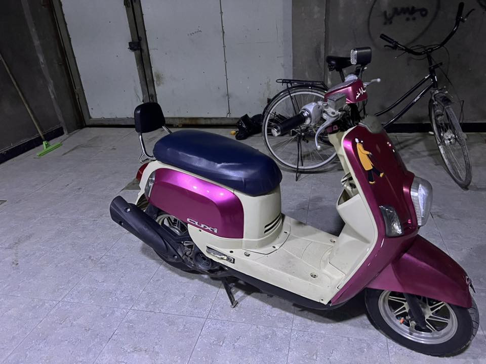 سلام عليكم بوليسي لبيع كامله مكمله كفاله عامه بوشه 49كفاله عامه لا مفتوحه ولا شي وشرط عل فحص وين ما يعجبك كزوز رياضي بيه  مسجل دراجه كلشي شغال بيه حته هورن 875وبيه مجال لطيبين مكاني ابو خصيب عويسان ***********
