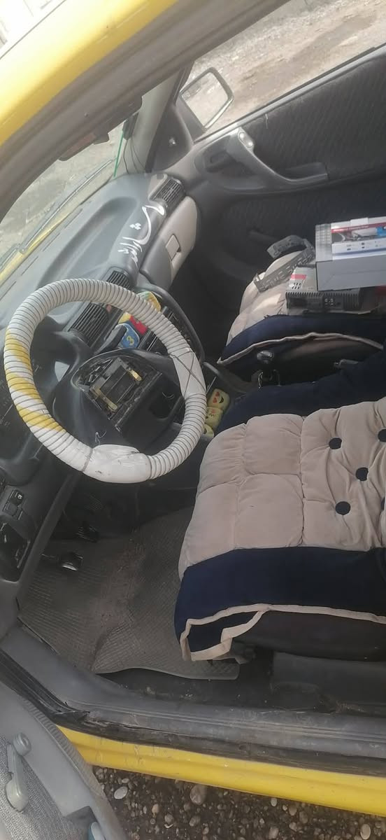 السلام عليكم سياره استرا موديل ٩٣ رقم نينوى  ألماني محرك كير كلو جديد بسمي سياره  تخم تير سياره حيل  حيل حلو كربون بنزين شرط الوكاله وتحويل   السعر ٤٩ وبي مجال


**إذا كنت صاحب هذا الإعلان وتريد حذفه لأي سبب، رجاءا أرسل رسالة إلى الدعم الفني**