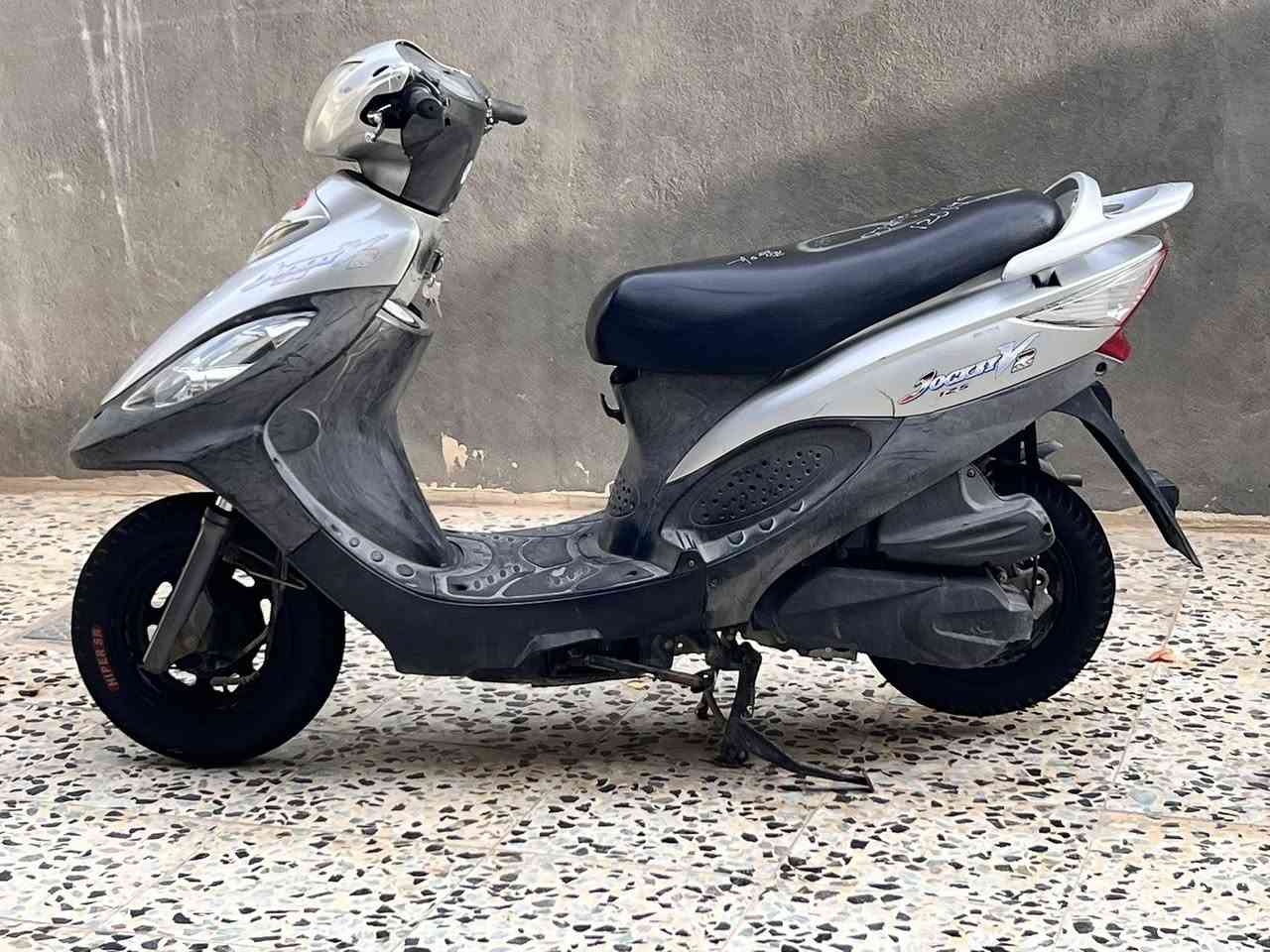 للبيع درجة كامكو موديل ٢٠١٤نضافه مثل مال موجود بصورة درجة مكفولة برغي مامفتوح بيها استفسار مراسلة صفحة


**إذا كنت صاحب هذا الإعلان وتريد حذفه لأي سبب، رجاءا أرسل رسالة إلى الدعم الفني**