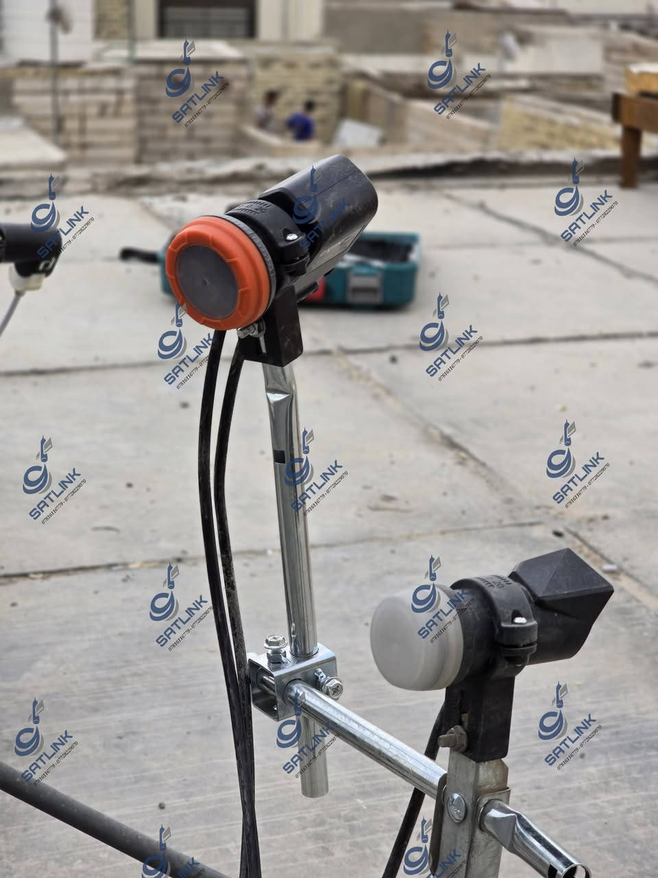 تنصيب 3 صحون

صحن نايلسات قمر العائلة مع لاقط رباعي
صحن جيكارد مع مسطرة قمر يوتلسات 16 واموس 
صحن سهيل سات لجهاز بي ان الرسمي

للتنصيب الاتصال داخل النجف 
***********
***********
