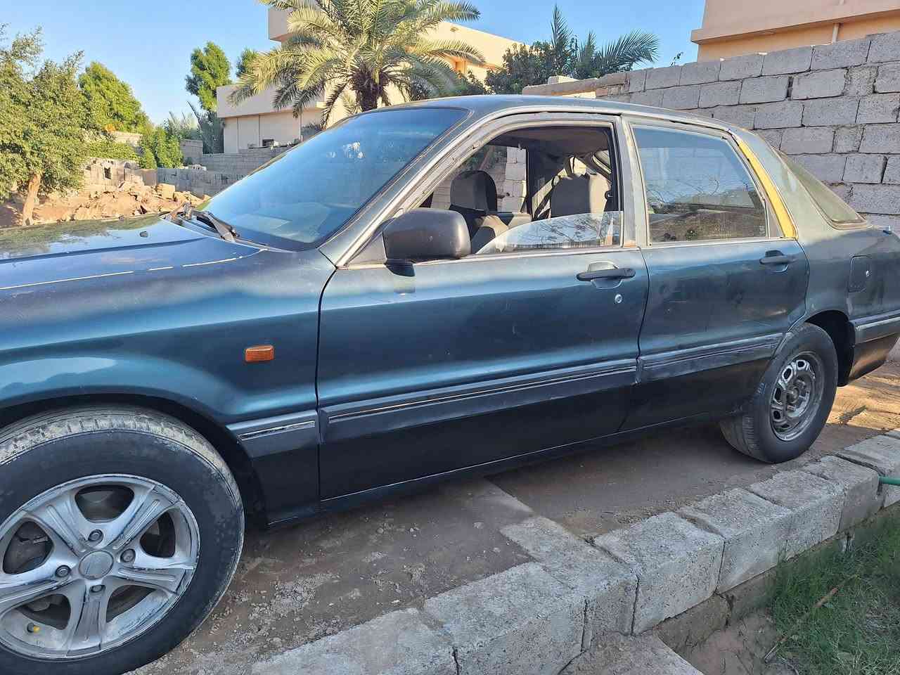 للبيع كلنت موديل ٨٩ كير اوتو سنويه مشروع وطني مجدده بأسمي مكان ديالى شهربان رقم الها تف***********
