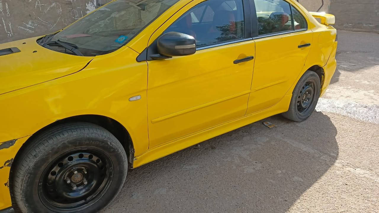 السلام عليكم لانسر قرش GT  السعر 65 وبيه مجال فول موصفات فتحه وبصمه شفتات سرعه تحكم استيرن سياره لايت بك لايات سبورت بنيد كاربون فايبر وبعد بيه كومة مواصفات بيه فقط محرك كايم باقي اكفلك كهربائيات كير صدر مشط شدريد اكفلك حاضر مكاني بغداد العبيدي ***********
