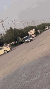 سلام عليكم
🇩🇪 مارسدس جامبو E 300 رئاسي موديل 91 

رقم بغداد الماني سنويه 2028 غرامات 000

 محرك بطه 2500  ديلكو المرغوب ✌️

سياره مصبوغه  عام لجماليه 

كهربائيات  كلها شغاله 4 جام كهربا 

تبريد قطعتين  تتفئه شغال غرفتها حلوه 

شاشه ايباد بلوتوث سماعات🎵 بلاد 

عالي ناصي رباعي 🚦 شغال ماسحات جام 🫡 شغال 

ارضيه جلد منضومه  بريك ABS شغال اربع تايرات بلمكان 

باتري جديد كير بلكارتون حاويه سياره شرط معدل 160🔞 تخم تاير جديد سبير جديد ،👉 

نواقص السياره  فقط سقف السلايد  على فجه وكف 

وسنتر لك يرادله ادامه ابيعلك واكف 

مكان السياره ديالى قضاء خانقين 

 السعر مناسب.   47  وبيها مجال قليل 

***********
