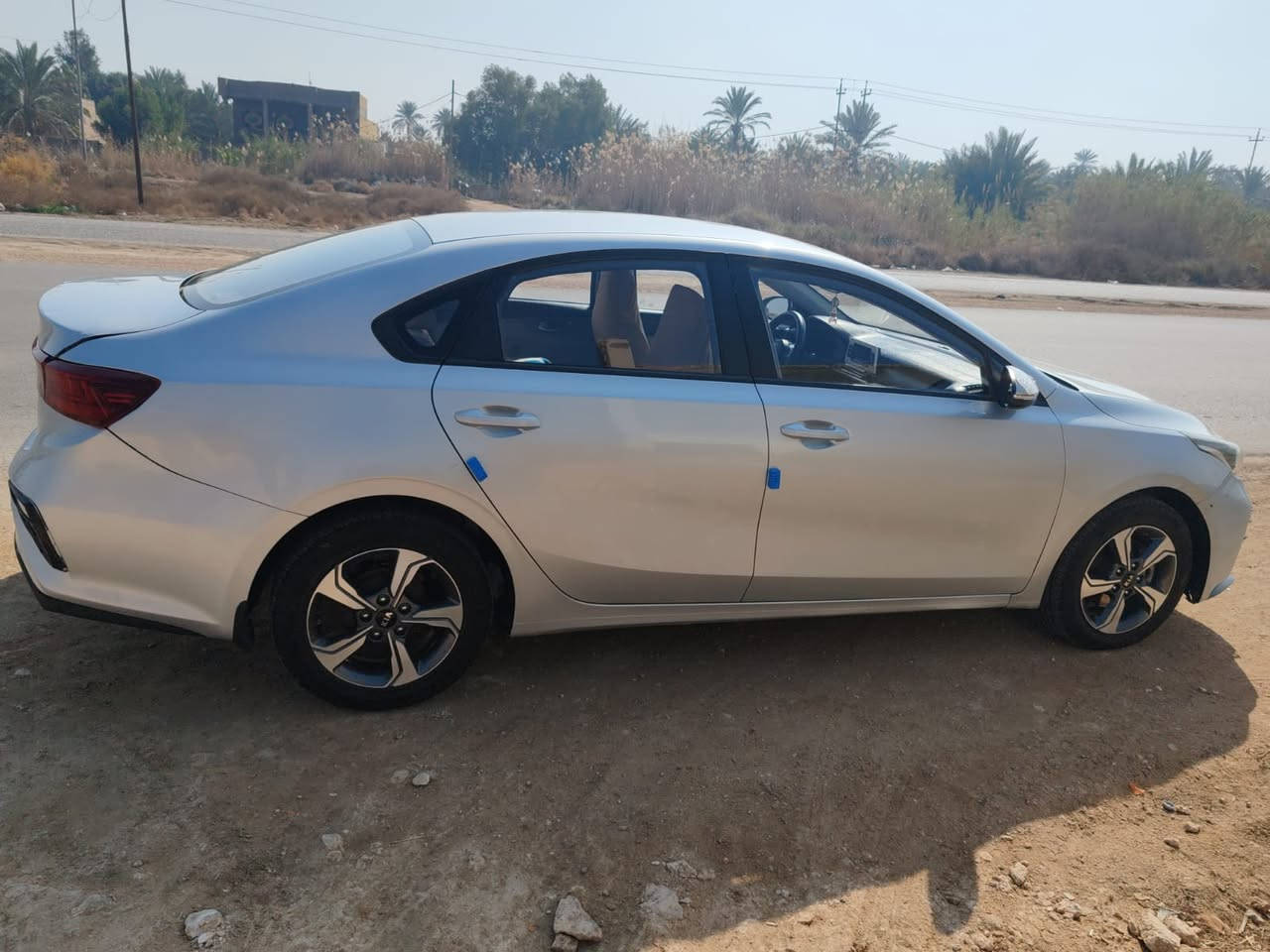 سيراتو 20خليجي قطعتين تبريد بيهه رش قطعتين وقبق جنطه مكاني الرميثه گير محرك شرط بلاد شركه ماشيه 130الف  السعر140$وبيهه مجال
لتفاصيل أكثر 
***********
