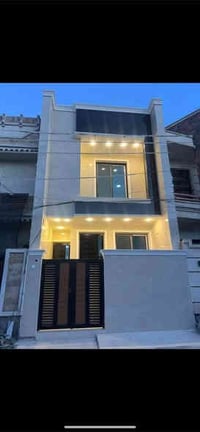 دار للبيع 100م  5×20 متر طابقين يحتوي على (3)نوم وكراج وصالة و(مطبخ حا...