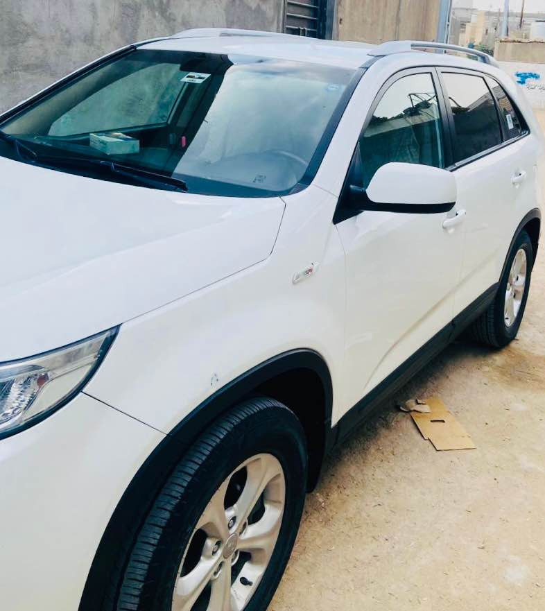 سورنتو 2013 خليجي شكل 2015
الرقم سليمانيه انكليزي 
مواصفات نص فول 
مكفوله كفاله عامه 
والسونار بالصور موجود
ماشيه 107 اصل 
السعر 170 وبيهه مجال قليل 
العنوان البصره الزبير 
الاتصال عل رقم *********** الزبير, البصرة
