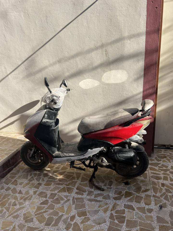 ماطور للبيع شرط شغال بسعر مناسب خابر ع رقم وان شاء الله السعر يعجبك ***********
