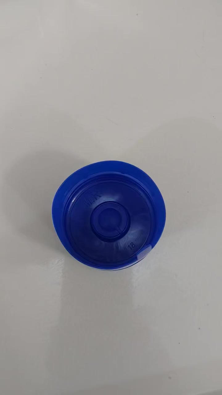 السلام عليكم اخوان عددالقباقة ٥٠٠ قبق شبية قبق اربيل العالي السعر ١٠ الف مكان الشعلة جكوك ***********
