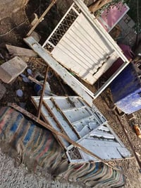 بيبان حديد  كبار ثنين  واحد 3متار واحد متر ونص للبيع سعر مالهن  120وبي...