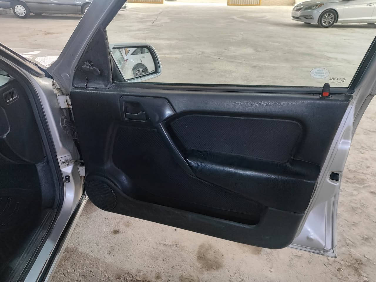 السلام عليكم 
اوبل فيكترا حجم 18كير اوتوماتيك موديل 92 كير ومحرك شرط سياره نضيفه 
سنوية لغاية 28شرط الوكالة والتحويل سعرها 50وبي مجال 
للاستفسار عن طريق الاتصال 
***********
