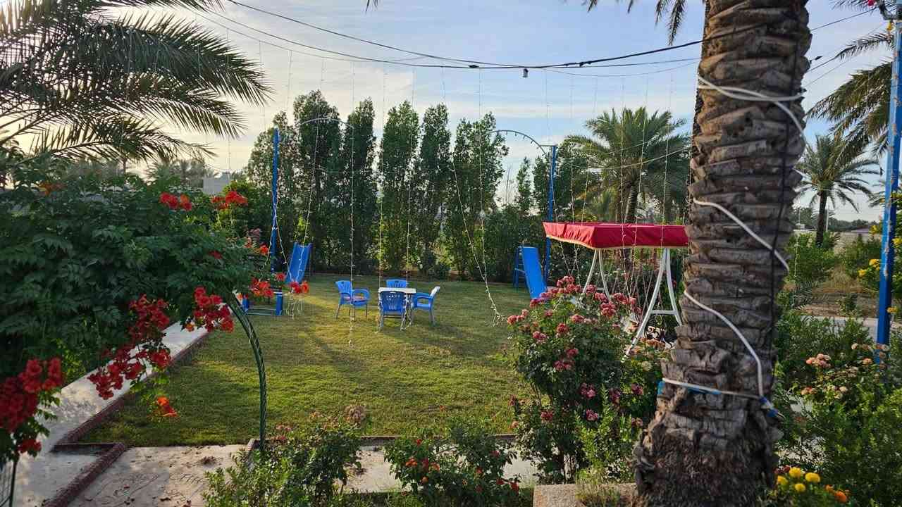 🌴 منتجع و شالية النرجس 🌴
استمتع بأجمل الأوقات في أجواء من الهدوء والخصوصية داخل منتجع وشاليهات [منتجع و شالية النرجس]، حيث الفخامة تلتقي بالراحة لتمنحك تجربة لا تُنسى.

✨ مميزاتنا:

* ➰ شاليهات فاخرة بتصاميم عصرية.
* ➰ مسبح كبير + مسبح صغير للاطفال .
* ➰ جلسات خارجية مميزة.
* ➰ مساحات خضراء وإطلالات رائعة.
* ➰ خدمات متكاملة للعائلات والأفراد.
* ➰ مناسبات وحفلات 

📍 الموقع: [مدخل 2 خلف معمل الغاز ]
📞 للحجز والاستفسار: [ ***********] *[ *********** ] .
 

➰موثقة في تطبيق اجرلي 🌴

* ➰ منضدة فيشة (طاولة ألعاب).
* ➰ طاولة معادلة وألعاب ترفيهية.
* ➰ منطقة ألعاب أطفال آمنة.
* ➰ مراجيح للأطفال.
* ➰ جلسات خارجية مريحة.
* ➰ ركن مخصص للشواء (باربكيو).
* ➰ كراج داخلي واسع للسيارات
* ➰ أجواء هادئة وممتعة لجميع الأعمار .

[  منتجع و شالية النرجس ]
راحة، خصوصية، وذكريات لا تُنسى
